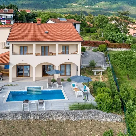 Aida With Private Pool 度假居 布泽特