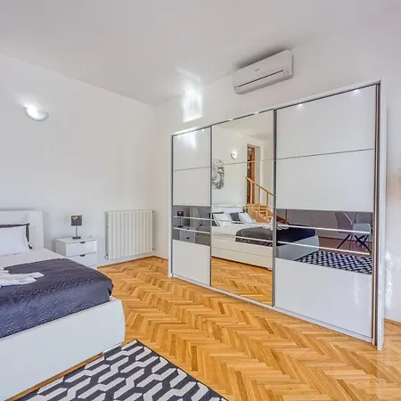 度假居 Aida With Private Pool *